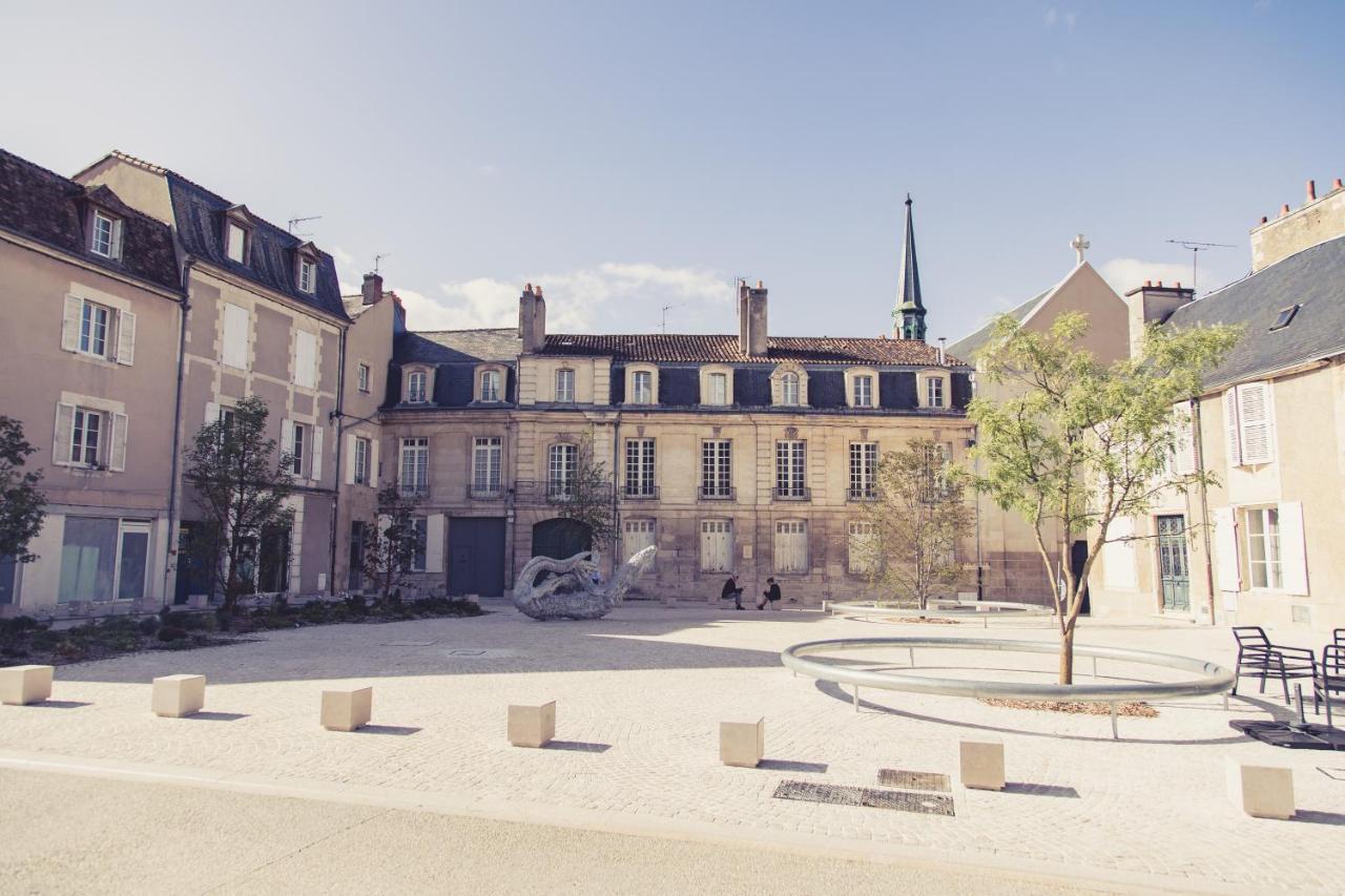 La Maison de la Liberté Studio Jules Verne Poitiers Exterior foto