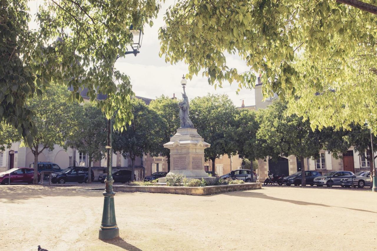 La Maison de la Liberté Studio Jules Verne Poitiers Exterior foto