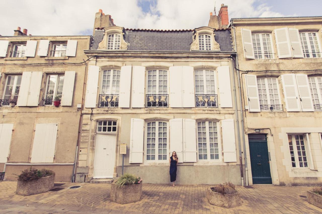 La Maison de la Liberté Studio Jules Verne Poitiers Exterior foto